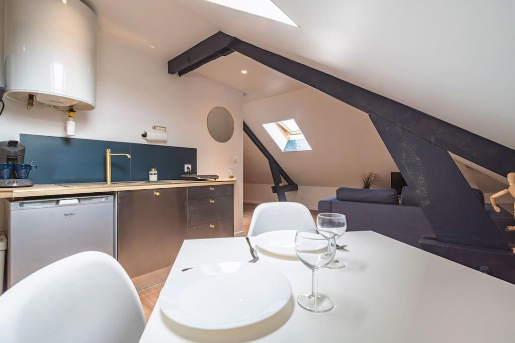 L'Azur Dore, Studio Pour 2 Voyageurs Isles-sur-Suippe Zewnętrze zdjęcie